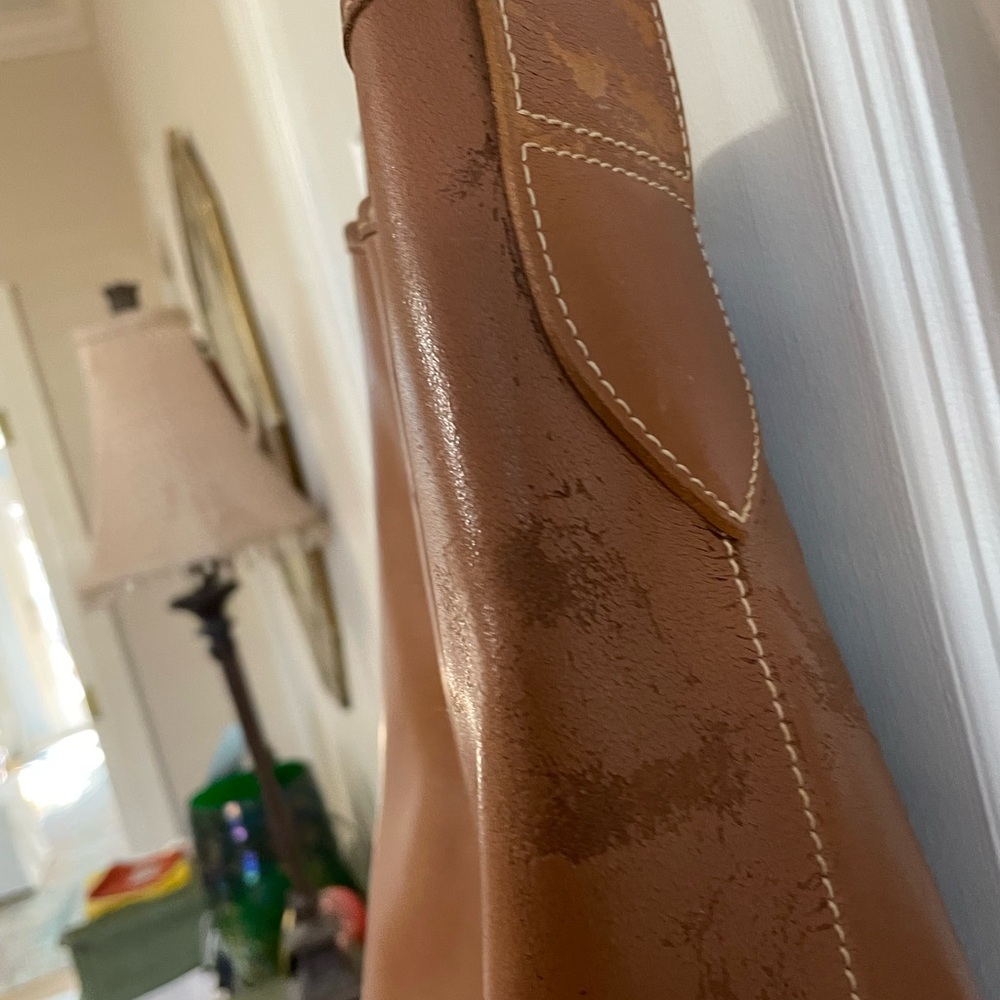 Longchamp saddle tan Leather bucket Bag from Saks Fifth Avenue - Picture 3 of 5
